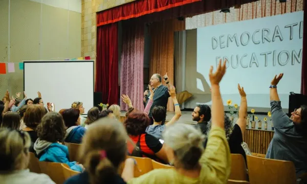 面對教育海嘯來襲，以色列民主教育之父怎麼做？（上）